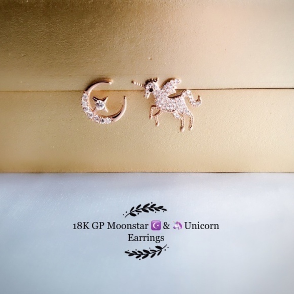 18K GP Moon-star☪️& Unicorn🦄️ Earrings